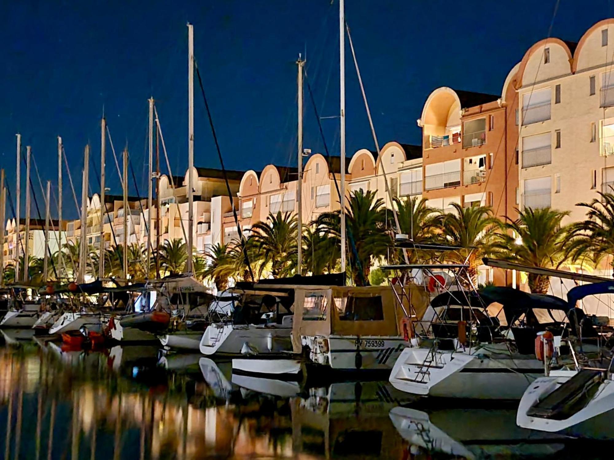 L'Eden - Vue Magnifique Sur Le Port, Les Chalets & La Mer - Gruissan Exterior photo